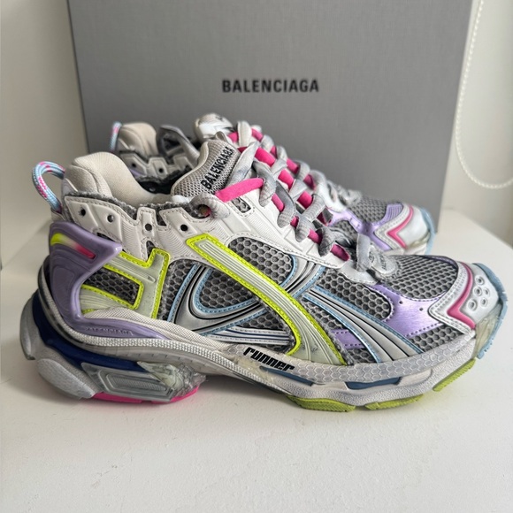 Balenciaga Runner Sneakers Women’s 39 / US 9 | New Style $1,150+ Retail - Picture 1 of 8